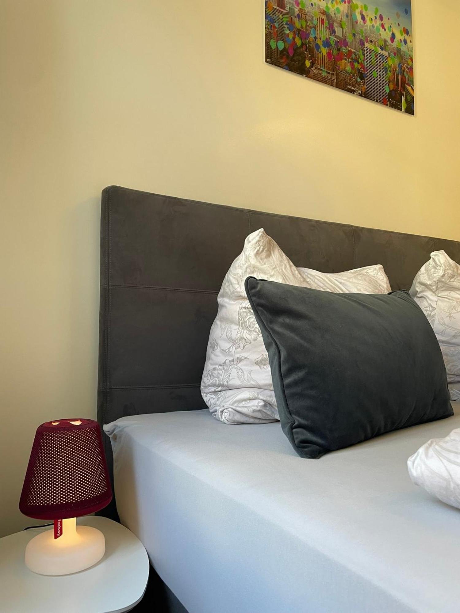 Soul-Apartment Balkon Privatparkplatz 2 Boxspringbetten 55Zoll Tv Wlan 莱比锡 外观 照片